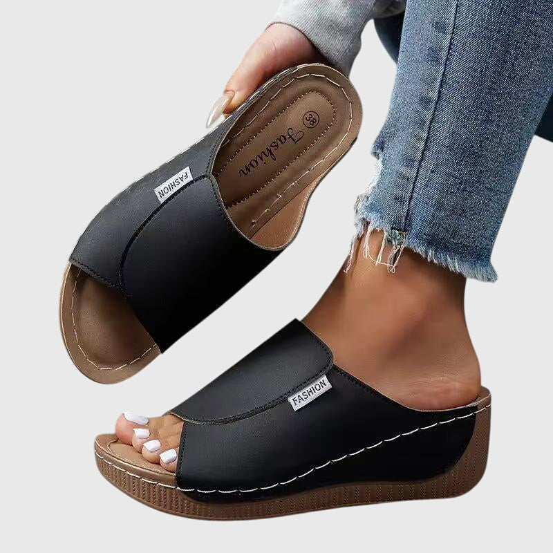 Esther – Elegantne ortopedske sandale