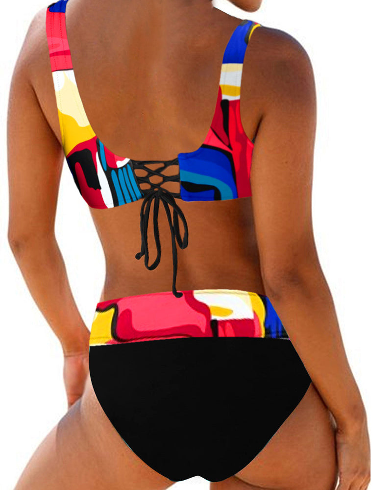 Manon – Šaren i veseo bikini