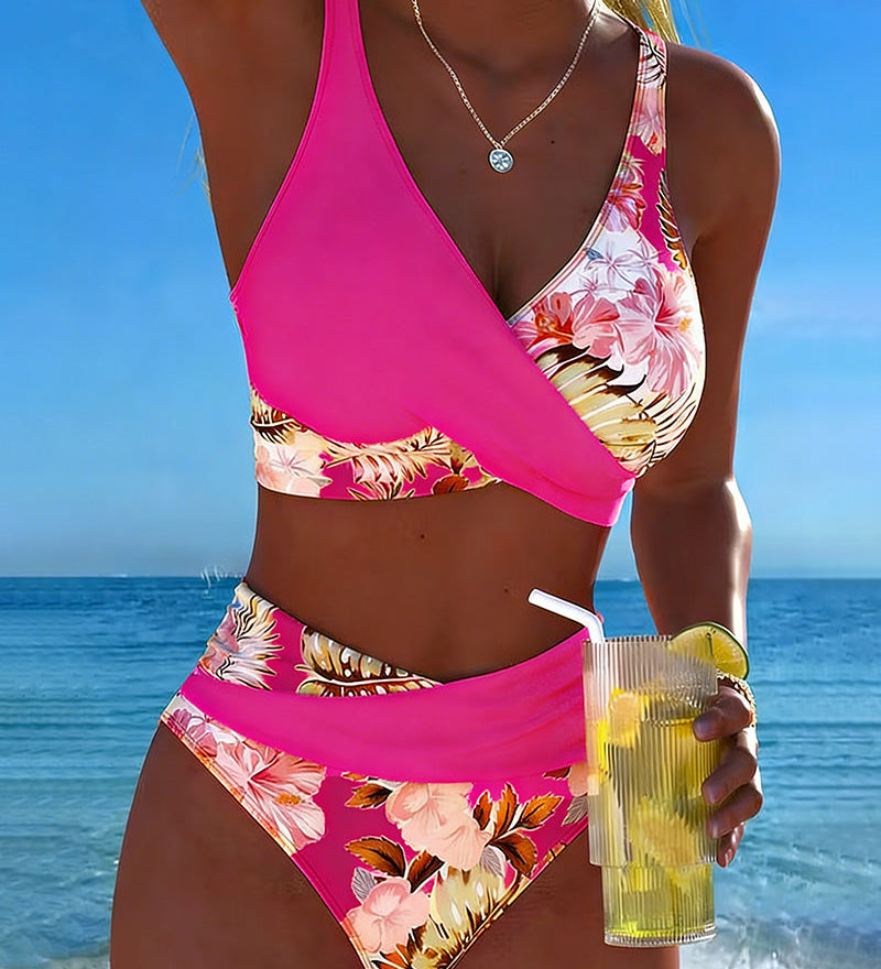 Clémence – Kontrastni cvjetni bikini s prorezom
