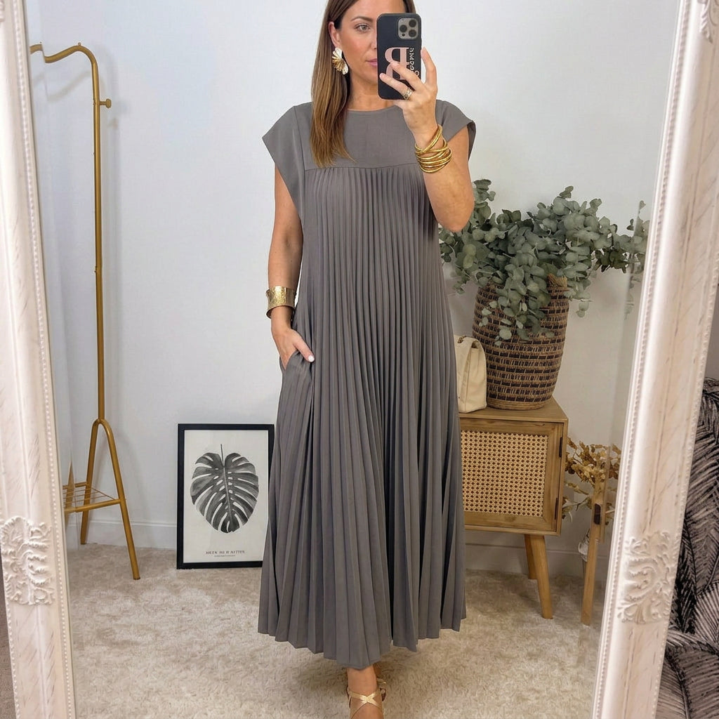 Nika – Bezvremenska haljina za eleganciju bez napora