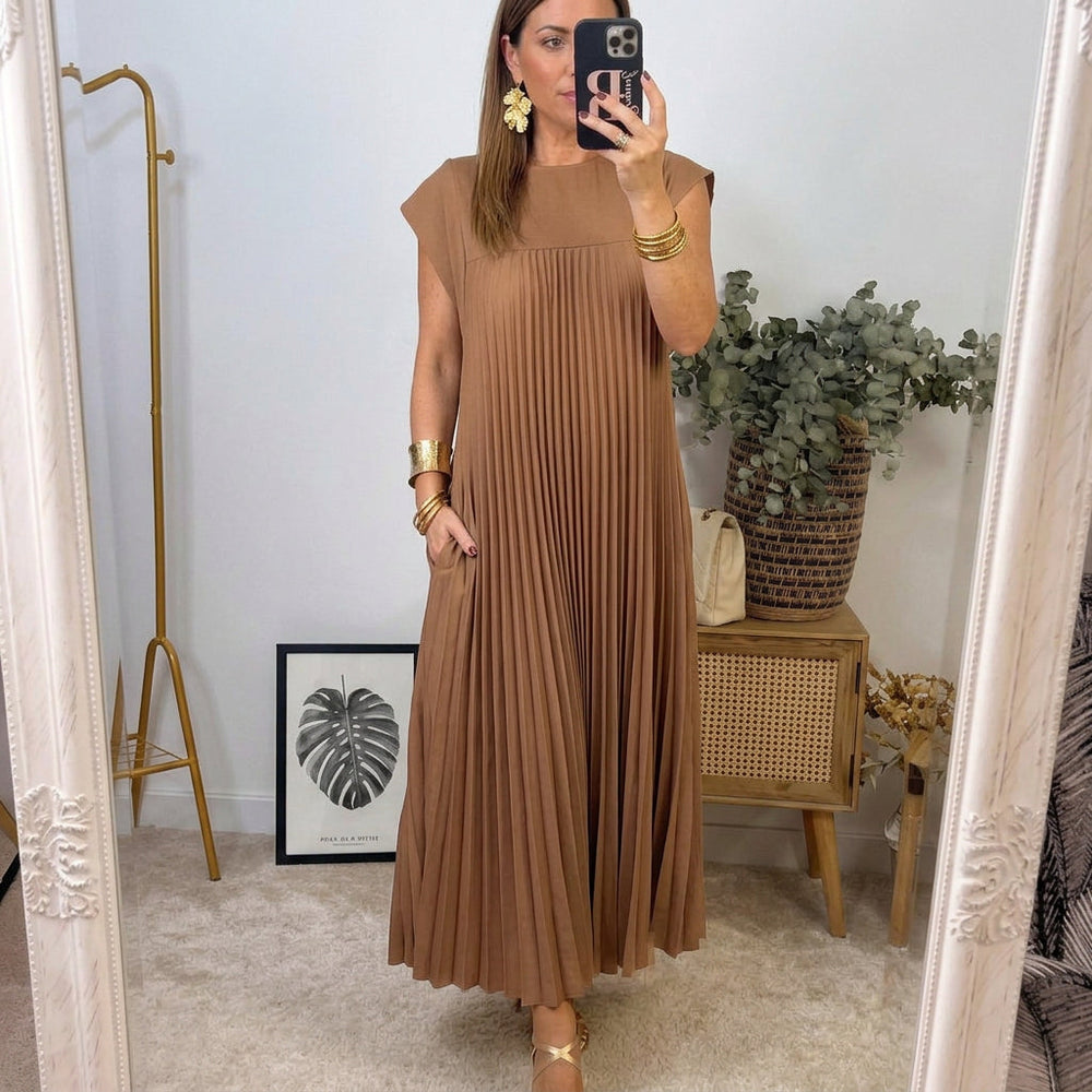 Nika – Bezvremenska haljina za eleganciju bez napora