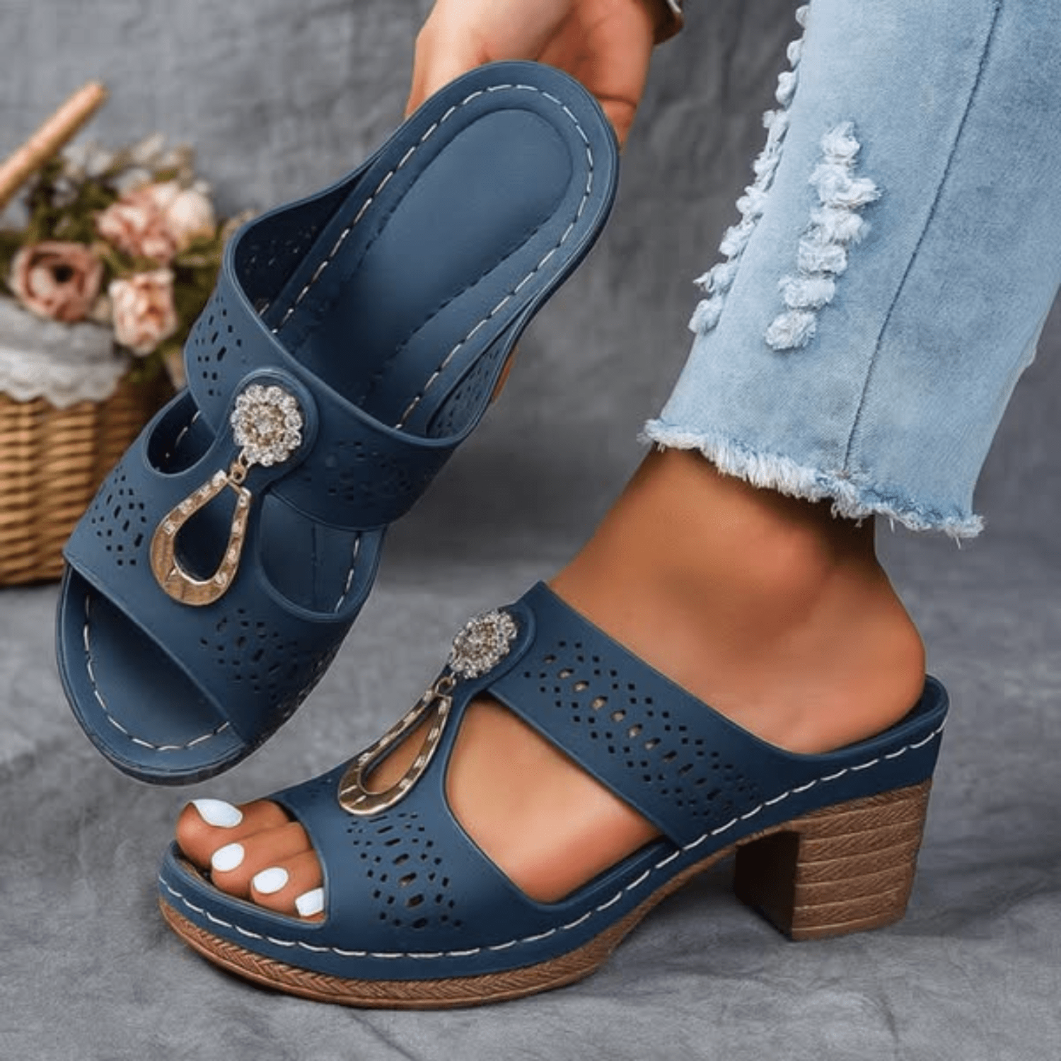 Nora – Ortopedske sandale