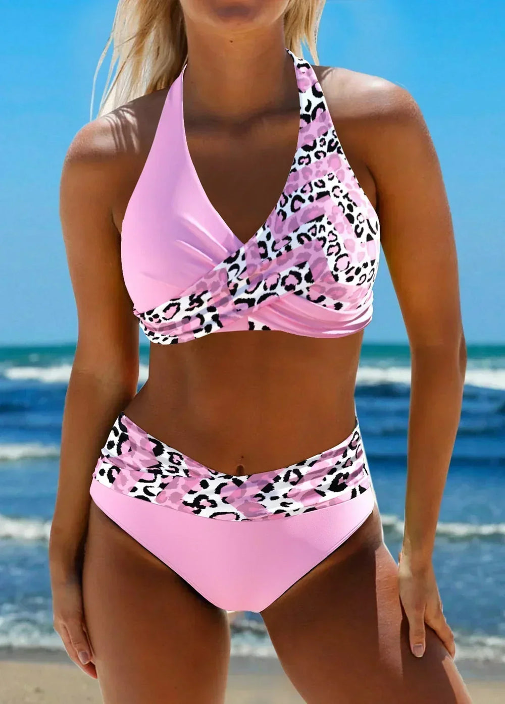 Lucie – Prekriženi bikini